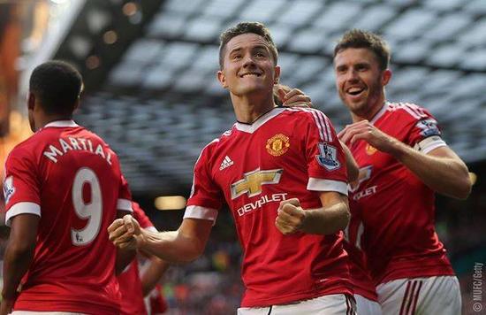 阿斯总监的 阿斯总监的